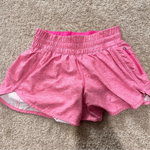 Lululemon tracker shorts - Picture 1 of 4